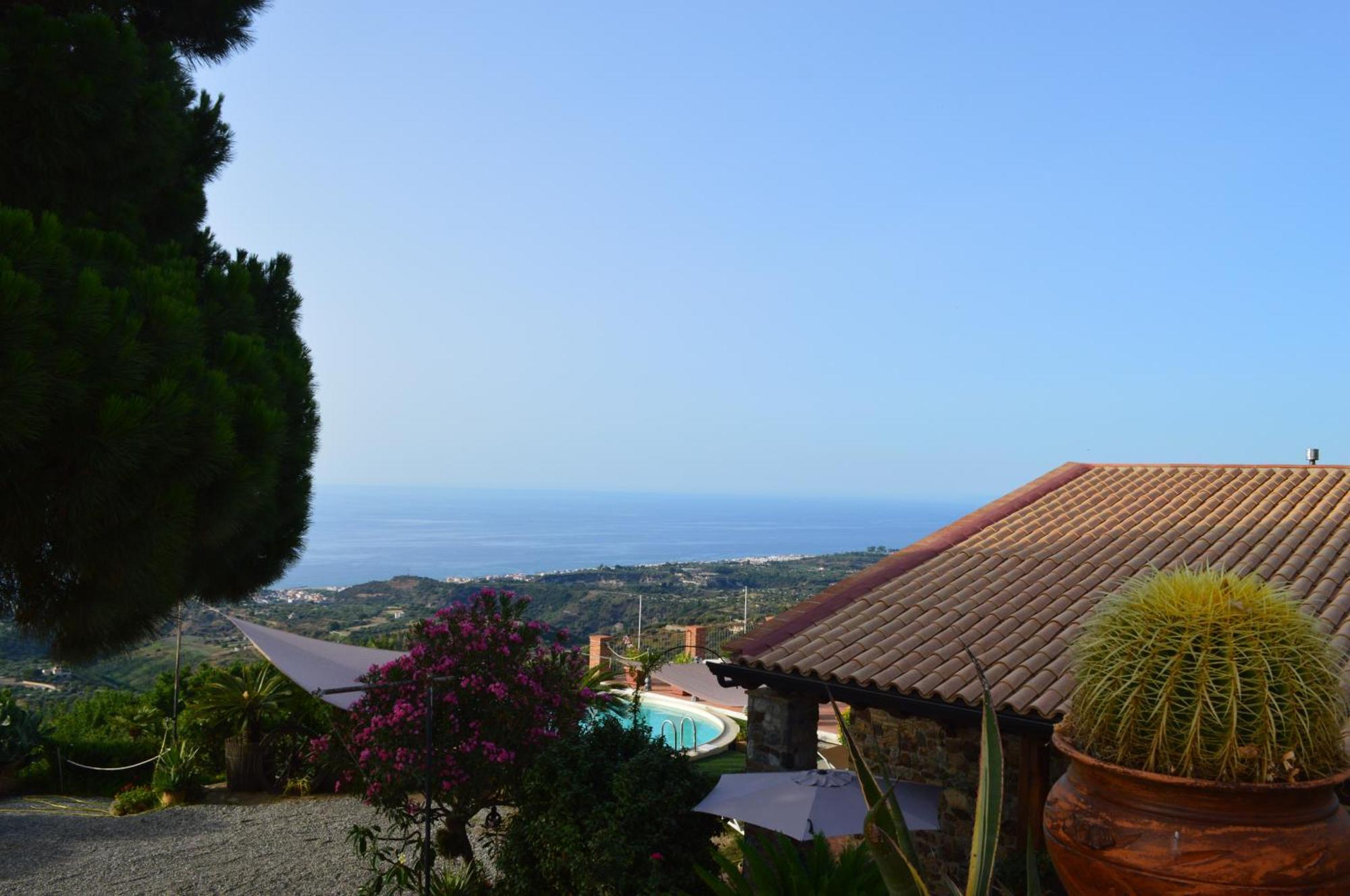 Villa Quiete Spadafora Buitenkant foto
