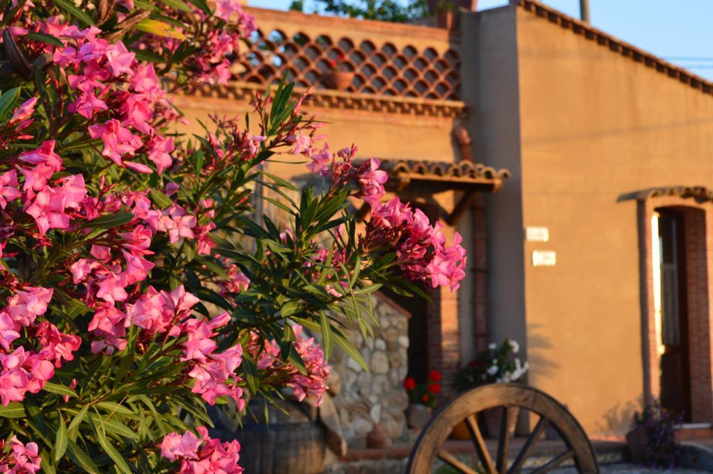 Villa Quiete Spadafora Buitenkant foto