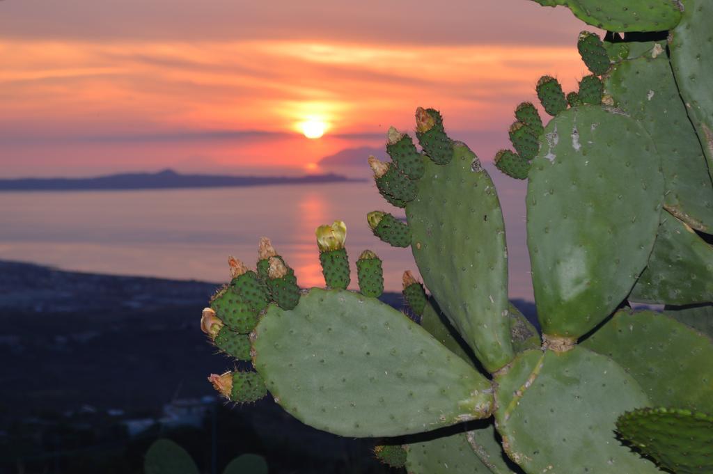 Villa Quiete Spadafora Buitenkant foto
