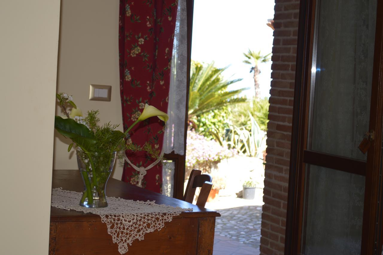 Villa Quiete Spadafora Buitenkant foto