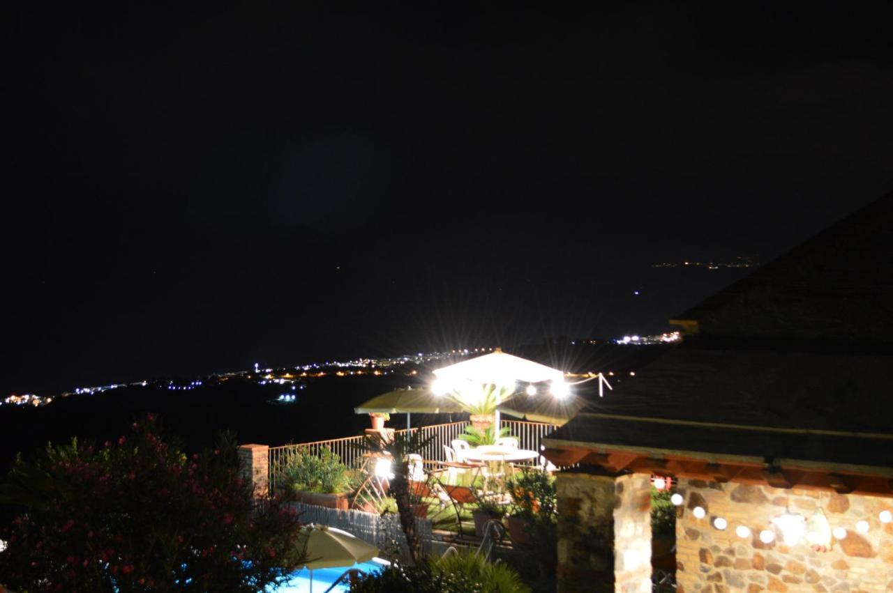 Villa Quiete Spadafora Buitenkant foto